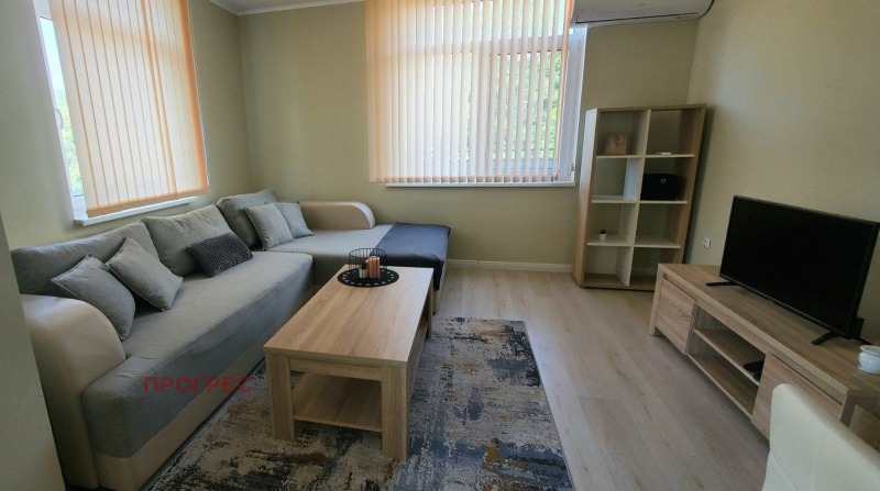 For Rent  1 bedroom Plovdiv , Hristo Smirnenski , 65 sq.m | 87672134 - image [2]