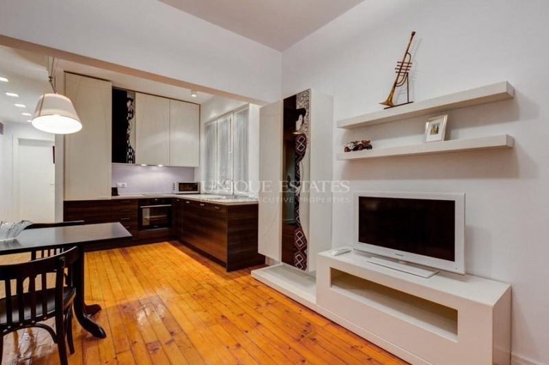 Дава под наем 3-СТАЕН, гр. София, Център, снимка 3 - Апартаменти - 52470182