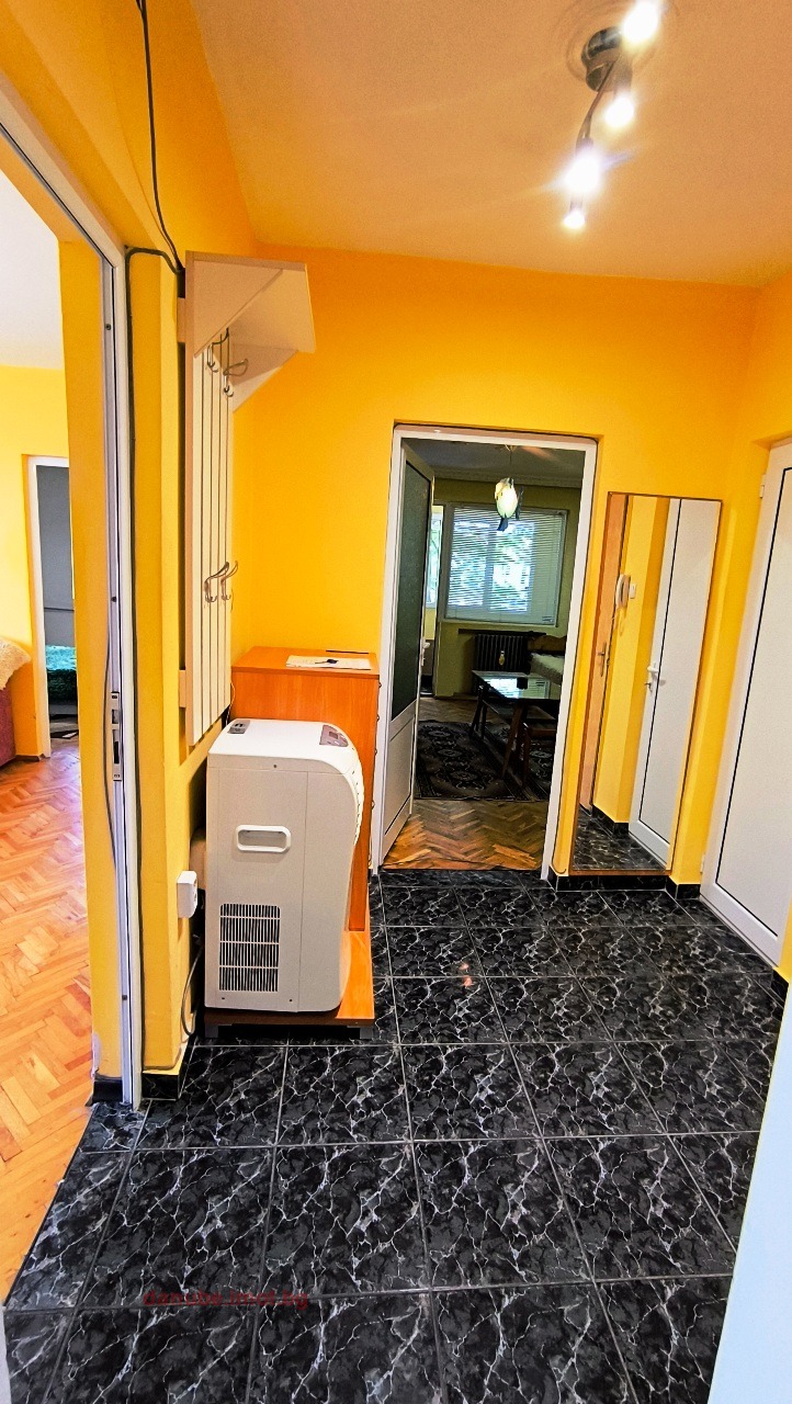 Дава под наем 4-СТАЕН, гр. Русе, Център, снимка 13 - Апартаменти - 52839858