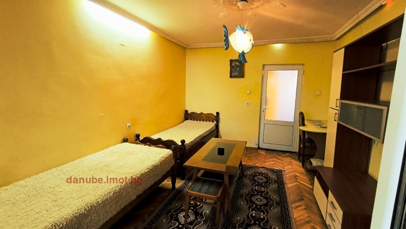 Дава под наем 4-СТАЕН, гр. Русе, Център, снимка 10 - Апартаменти - 52839858