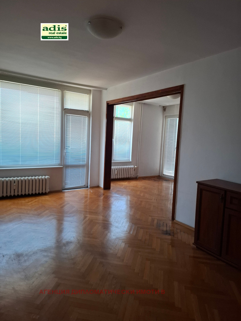 Дава под Наем 3-СТАЕН в град София, Изток - 99 кв.м / 690 € » 1 349.52 лв., АГЕНЦИЯ ДИПЛОМАТИЧЕСКИ ИМОТИ В СТРАНАТА ЕООД