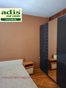 ���� ��� ���� 3-����� | Imot.bg � ����� ������ 8