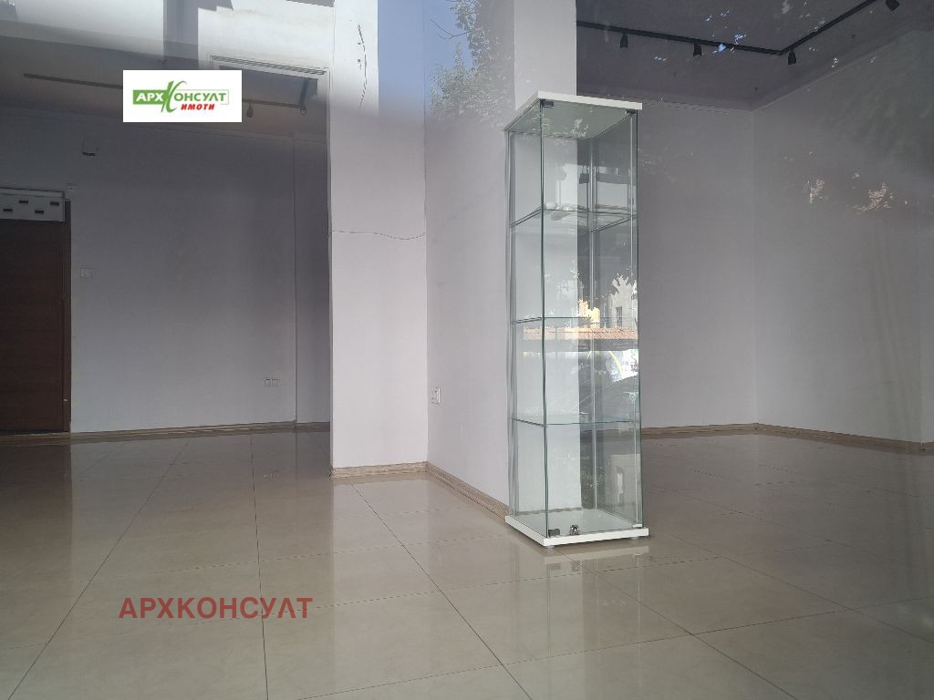 Дава под наем МАГАЗИН, гр. София, Център, снимка 2 - Магазини - 55104556