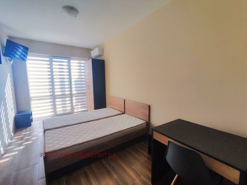 Дава под Наем 1-СТАЕН в град Велико Търново, Бузлуджа - 30 кв.м / 210 € » 410.72 лв., РЕМАКС ОЛД КЕПИТЪЛ