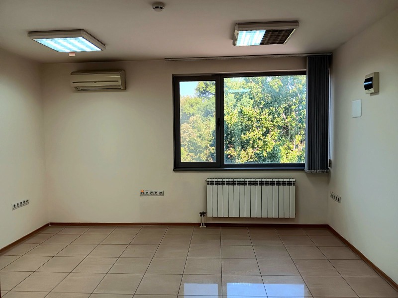 De inchiriat  Birou Plovdiv , Cârșiiaca , 73 mp | 40689819 - imagine [3]