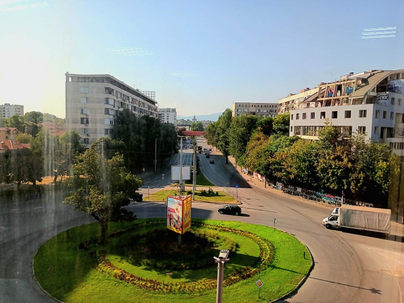 De inchiriat  Birou Plovdiv , Cârșiiaca , 73 mp | 40689819 - imagine [6]