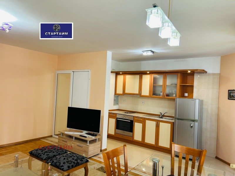 Дава под наем 2-СТАЕН, гр. София, Оборище, снимка 2 - Апартаменти - 52641371