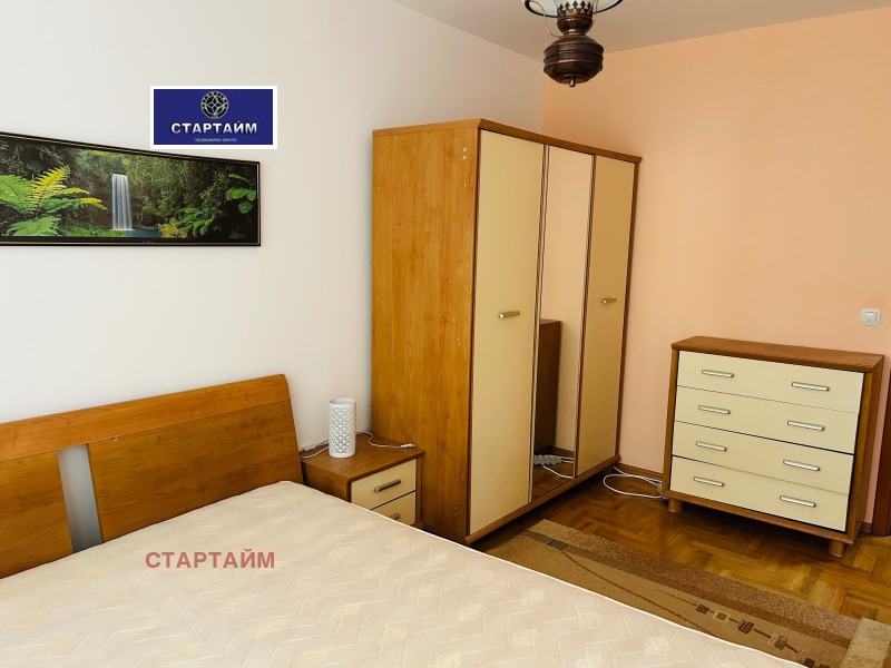 Дава под наем 2-СТАЕН, гр. София, Оборище, снимка 13 - Апартаменти - 52641371