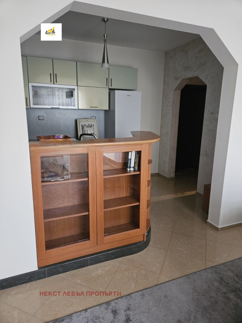 Дава под наем 3-СТАЕН, гр. София, Център, снимка 4 - Апартаменти - 52615237