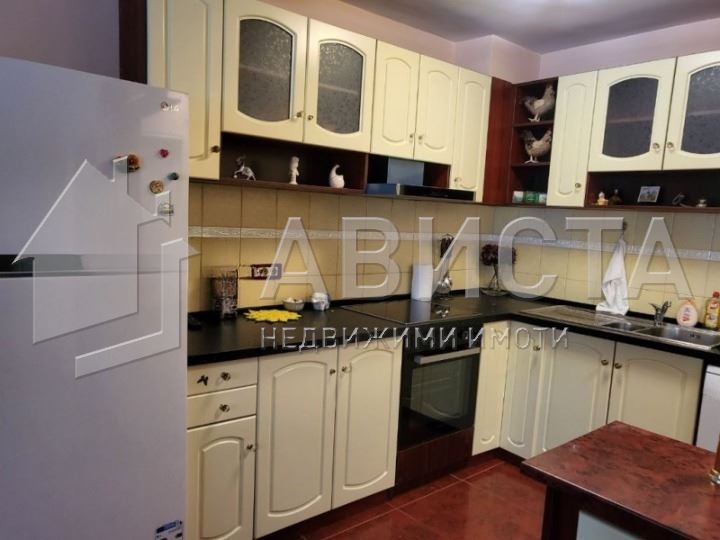 En renta  3 dormitorios Sofia , Lagera , 117 metros cuadrados | 57883451 - imagen [2]
