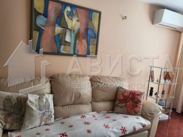 En renta  3 dormitorios Sofia , Lagera , 117 metros cuadrados | 57883451 - imagen [5]