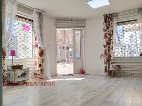 МАГАЗИН, 40 m2