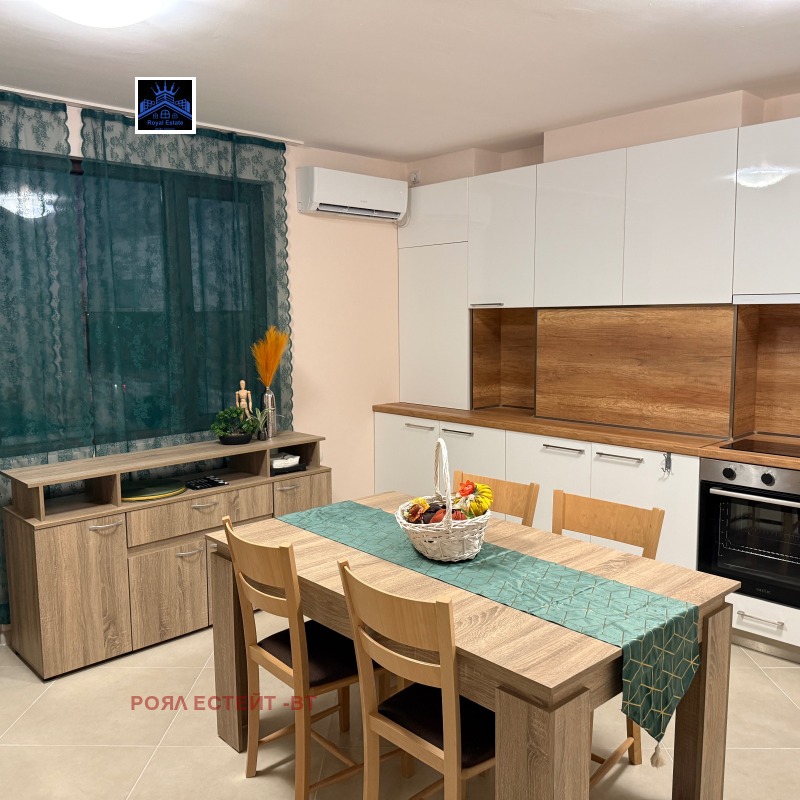 Издаје се  3 спаваће собе Велико Тарново , Акација , 159 м2 | 39790647