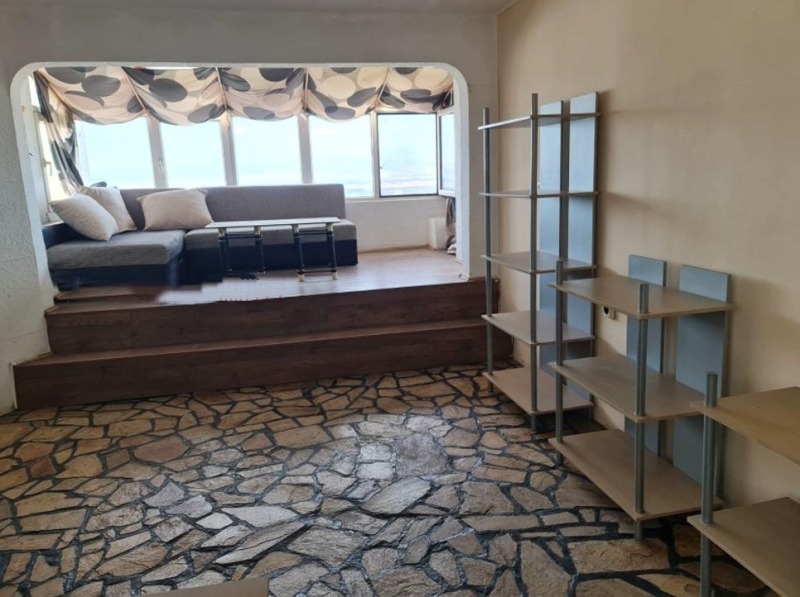 Дава под нем  Мезонет, град София, Младост 1 •  425 EUR • ID 73142785 — holmes.bg - [1] 
