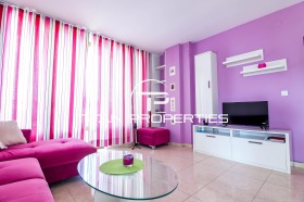 1 Schlafzimmer Asparuhowo, Warna