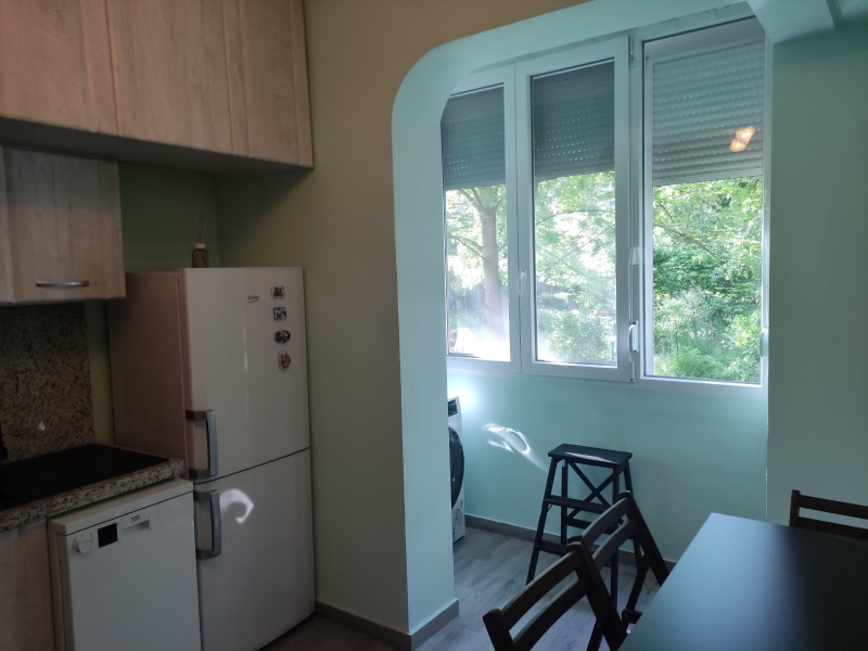 För uthyrning  1 sovrum Sofia , Centar , 84 kvm | 86325046 - bild [10]