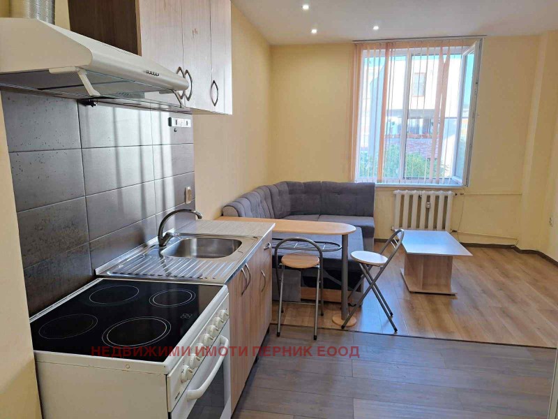 Do wynajęcia  1 sypialnia Pernik , Centar , 50 mkw | 93223207 - obraz [6]
