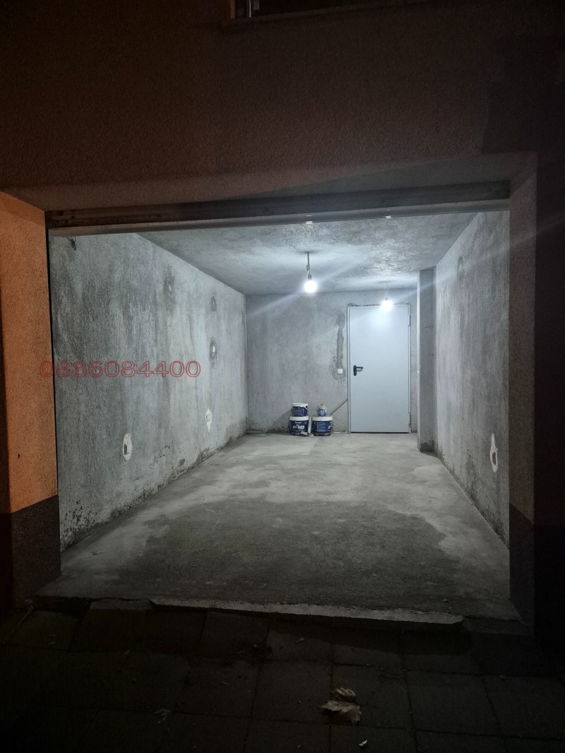 Дава под наем ГАРАЖ, ПАРКОМЯСТО, гр. Пловдив, Каменица 1, снимка 3 - Гаражи и паркоместа - 52782085