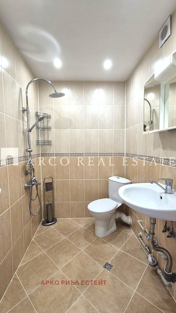 Дава под наем 2-СТАЕН, гр. София, Зона Б-5, снимка 13 - Апартаменти - 54337829