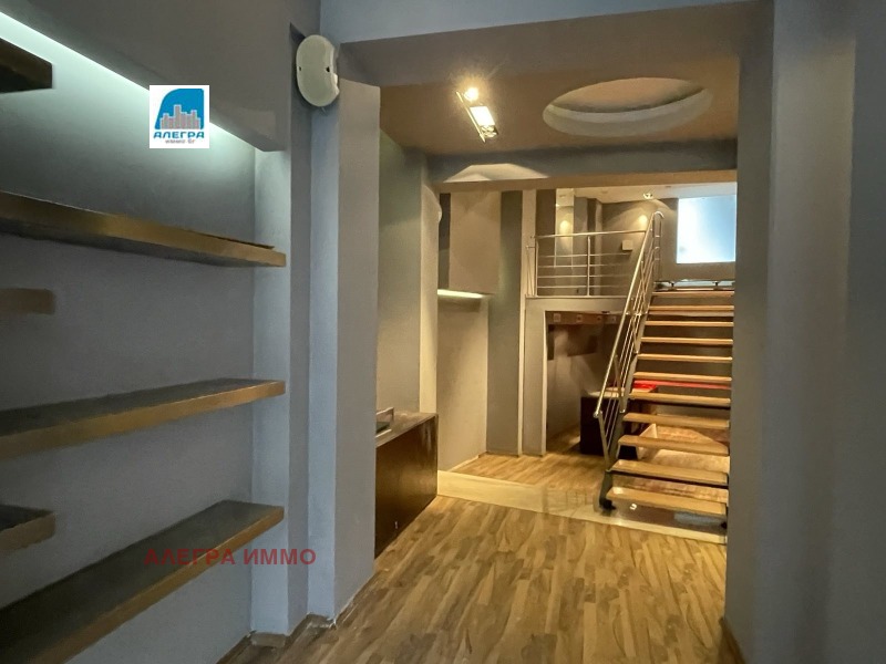 Da affittare  Negozio Plovdiv , Tsentar , 240 mq | 77332637 - Immagine [6]