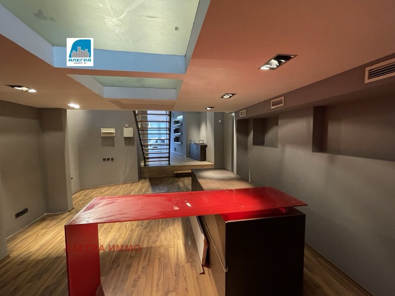 Da affittare  Negozio Plovdiv , Tsentar , 240 mq | 77332637 - Immagine [11]