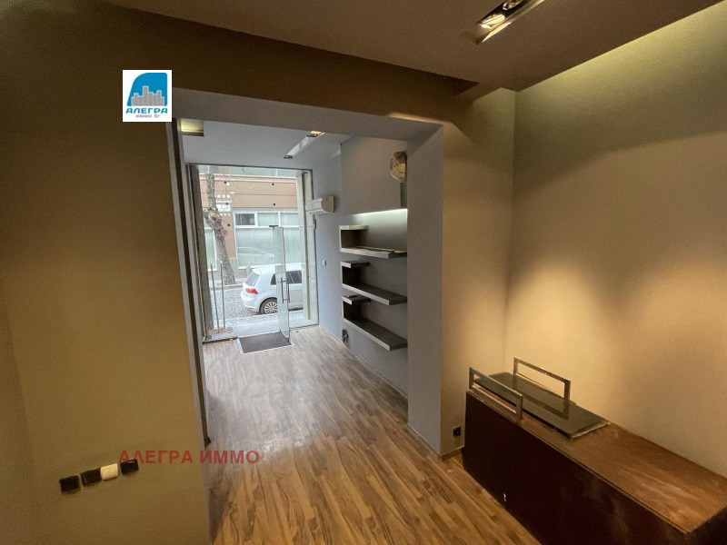 Da affittare  Negozio Plovdiv , Tsentar , 240 mq | 77332637 - Immagine [10]