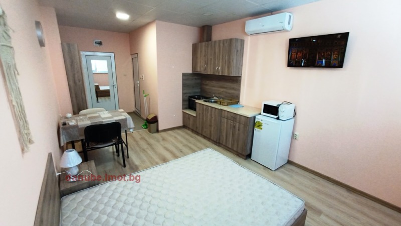 A louer  Studio Rouse , Droujba 3 , 38 m² | 13086536