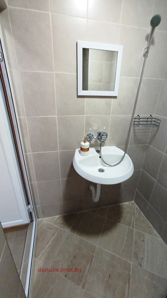 A louer  Studio Rouse , Droujba 3 , 38 m² | 13086536 - image [9]