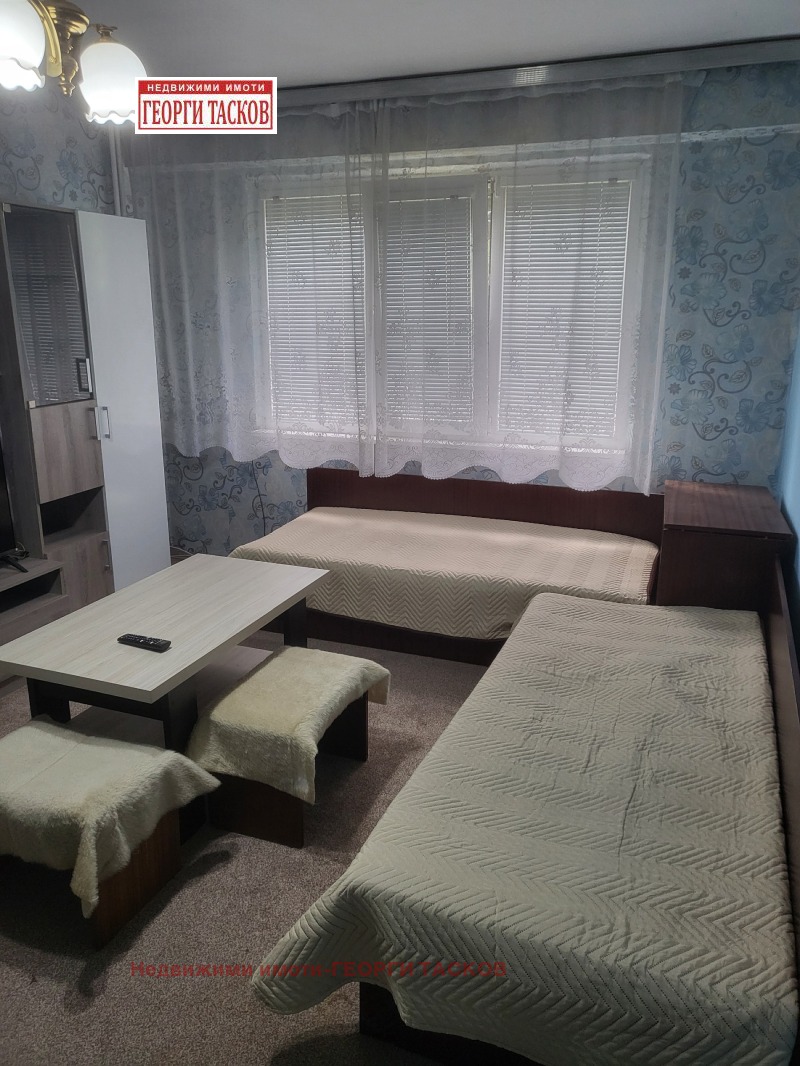 Под наем 1-СТАЕН, град Русе, Широк център • 300 лв. • 99844775 — Holmes.bg