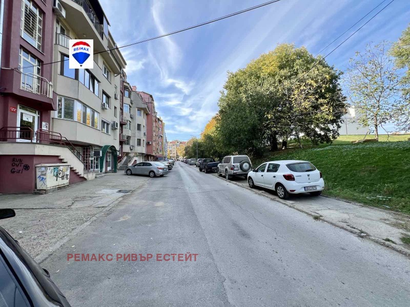 K pronájmu  Kancelář Ruse , Jalta , 14 m2 | 68606288 - obraz [5]