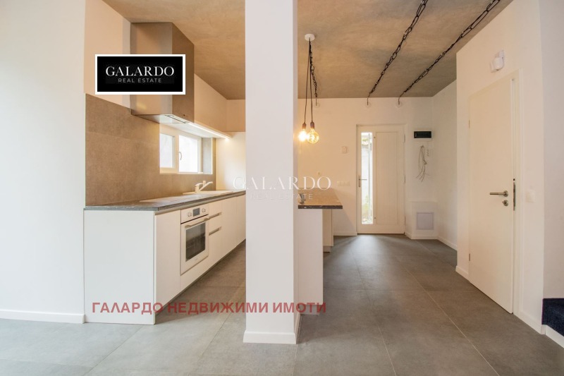 Do wynajęcia  Dom Sofia , Dragalewci , 270 mkw | 71353334 - obraz [4]