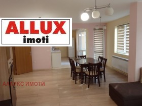 2 makuuhuonetta Tsentar, Ruse 2