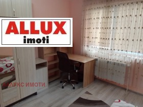 2 makuuhuonetta Tsentar, Ruse 9