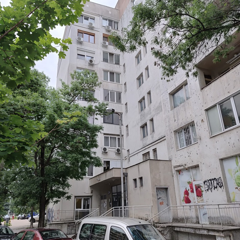 В оренду  1 спальня София , Стрелбище , 74 кв.м | 63385398