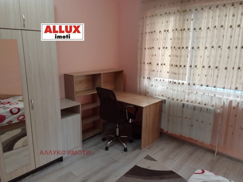 Дава под наем  3-стаен град Русе , Център , 110 кв.м | 45164419 - изображение [9]