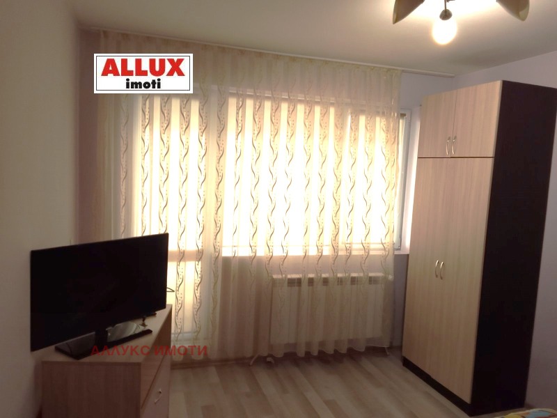 Дава под наем  3-стаен град Русе , Център , 110 кв.м | 45164419 - изображение [15]