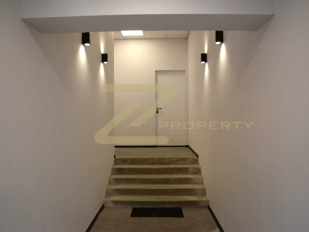 Дава под наем СКЛАД, гр. София, Военна рампа, снимка 6 - Складове - 53652166