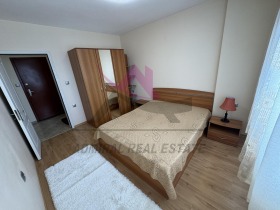 1 спаваћа соба Лјатно кино Тракија, Варна 6