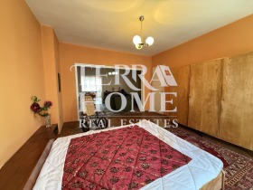 ����� ���� ��� ���� 3-�����,���� �����, ������>