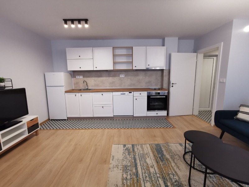 Издаје се  1 спаваћа соба Стара Загора , Ремиза , 65 м2 | 62292555