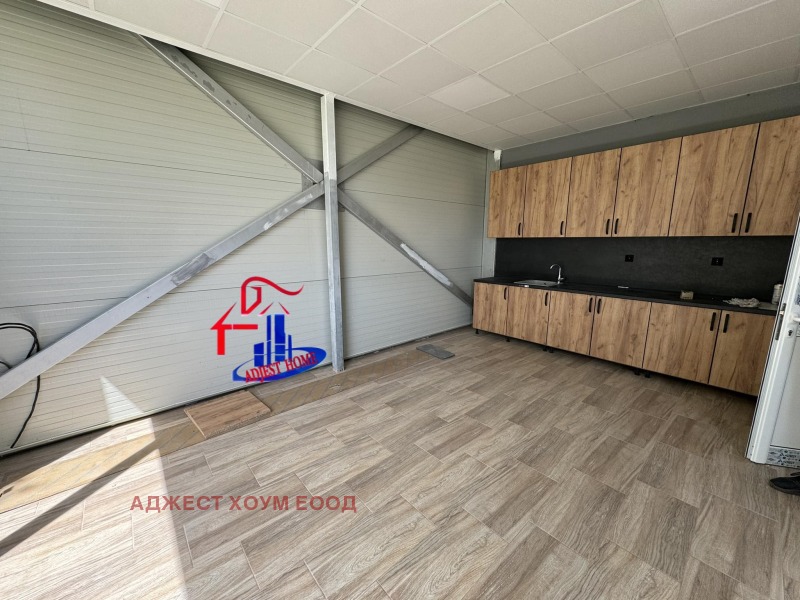 K pronájmu  Úložný prostor Šumen , Everest , 1500 m2 | 68930561 - obraz [3]