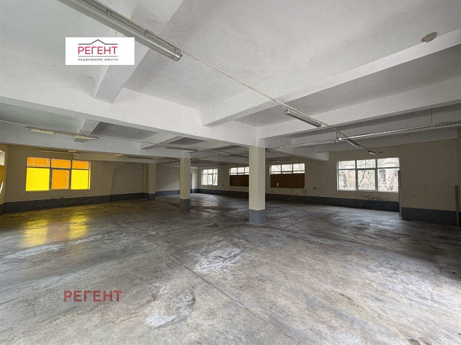 Дава под наем ПРОМ. ПОМЕЩЕНИЕ, гр. Габрово, Център, снимка 2 - Производствени сгради - 54130357