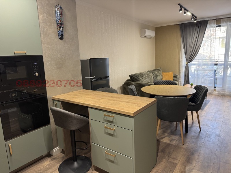 Дава под Наем 2-СТАЕН в град Пловдив, Център - 74 кв.м / 740 € » 1 447.31 лв.