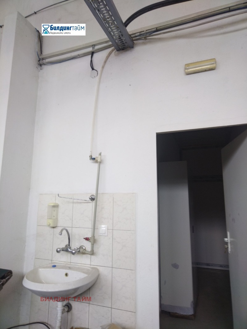В аренду  Хранилище Шумен , Промишлена зона , 200 кв.м | 15133435 - изображение [5]