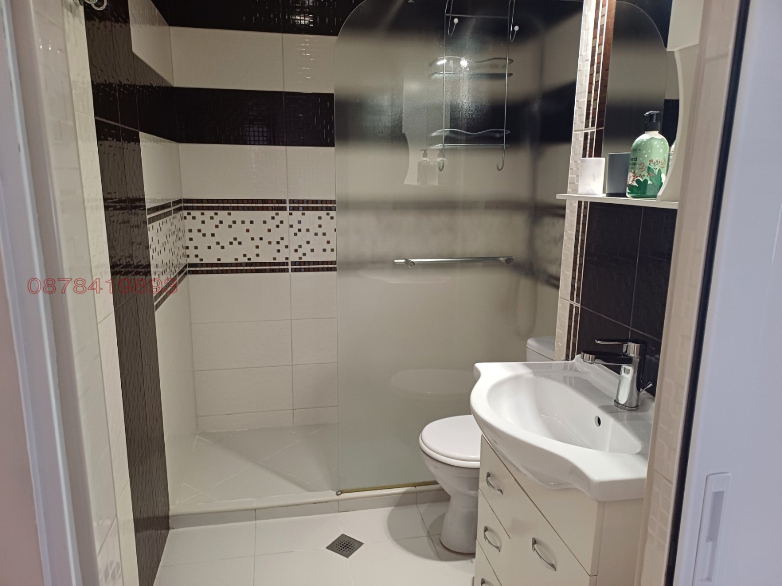 Дава под наем 2-СТАЕН, гр. София, Света Троица, снимка 5 - Апартаменти - 53726596