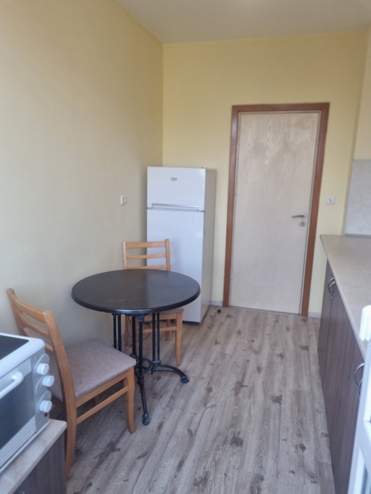 Дава под наем МНОГОСТАЕН, гр. Варна, Погреби, снимка 11 - Апартаменти - 54202979