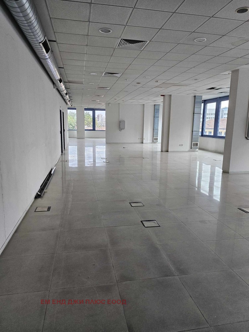 K pronájmu  Kancelář Sofia , Bakston , 300 m2 | 41507425 - obraz [2]