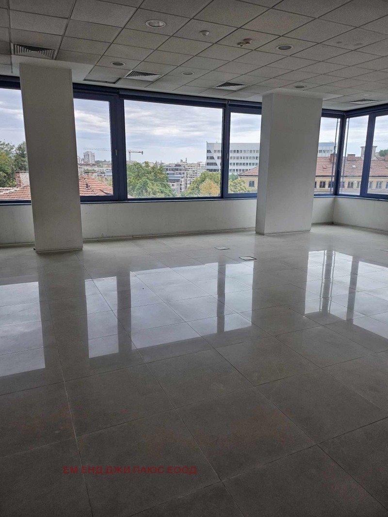 K pronájmu  Kancelář Sofia , Bakston , 300 m2 | 41507425