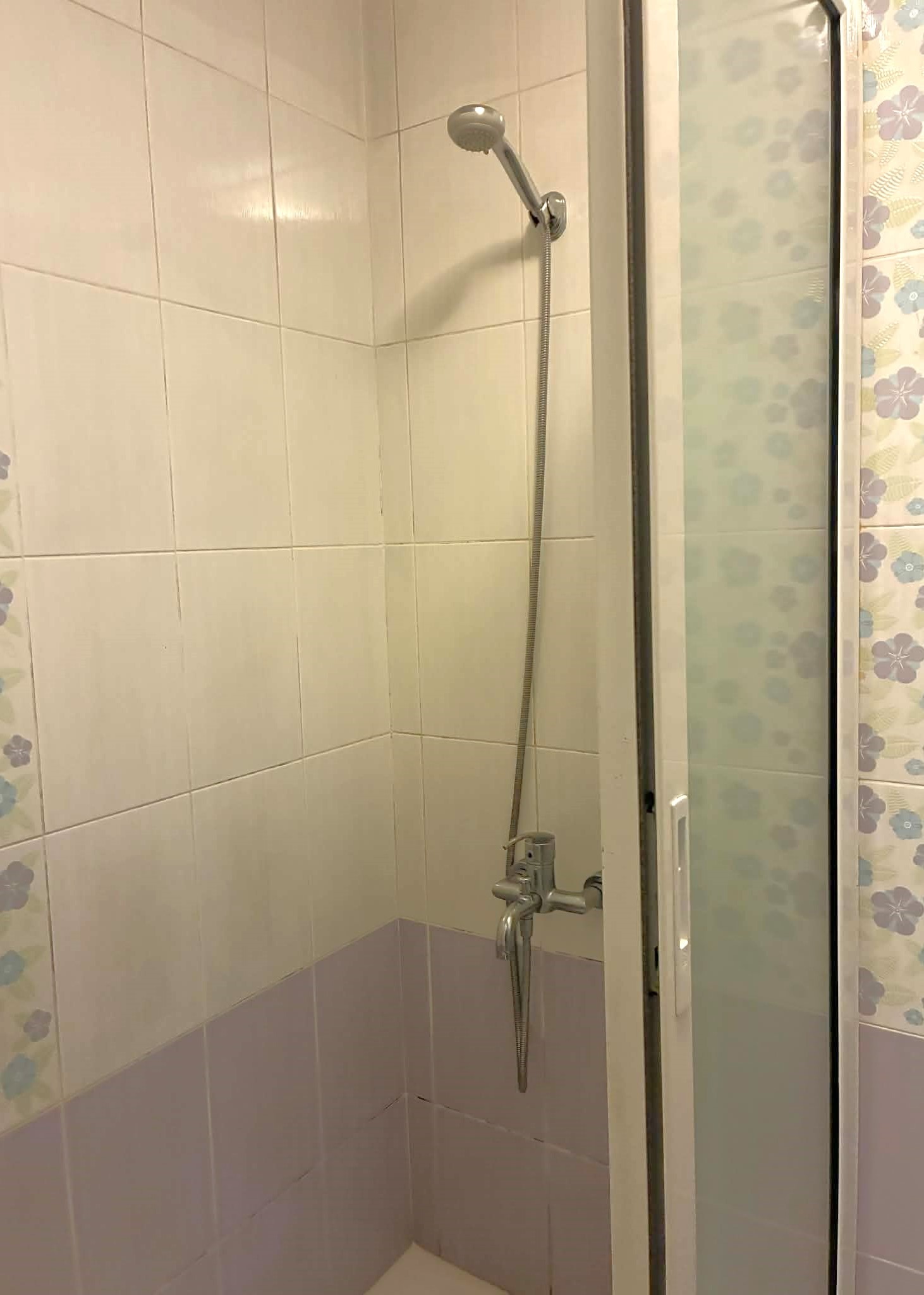 Дава под наем 2-СТАЕН, гр. София, Сухата река, снимка 6 - Апартаменти - 53721145