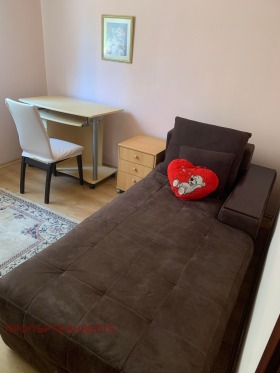 2 Schlafzimmer Bankja, Sofia 8